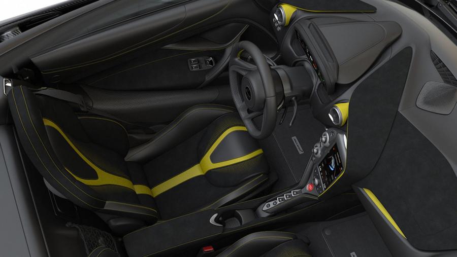 Интерьер McLaren 720S Commemorative Edition 2017 года  (фото 4 из 4)